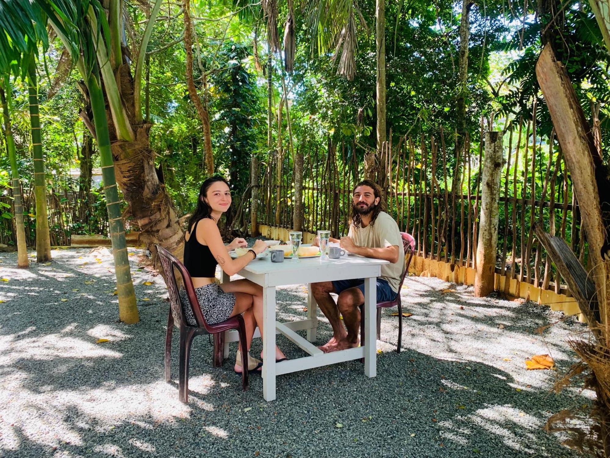 Leo Homestay Dikwella Extérieur photo