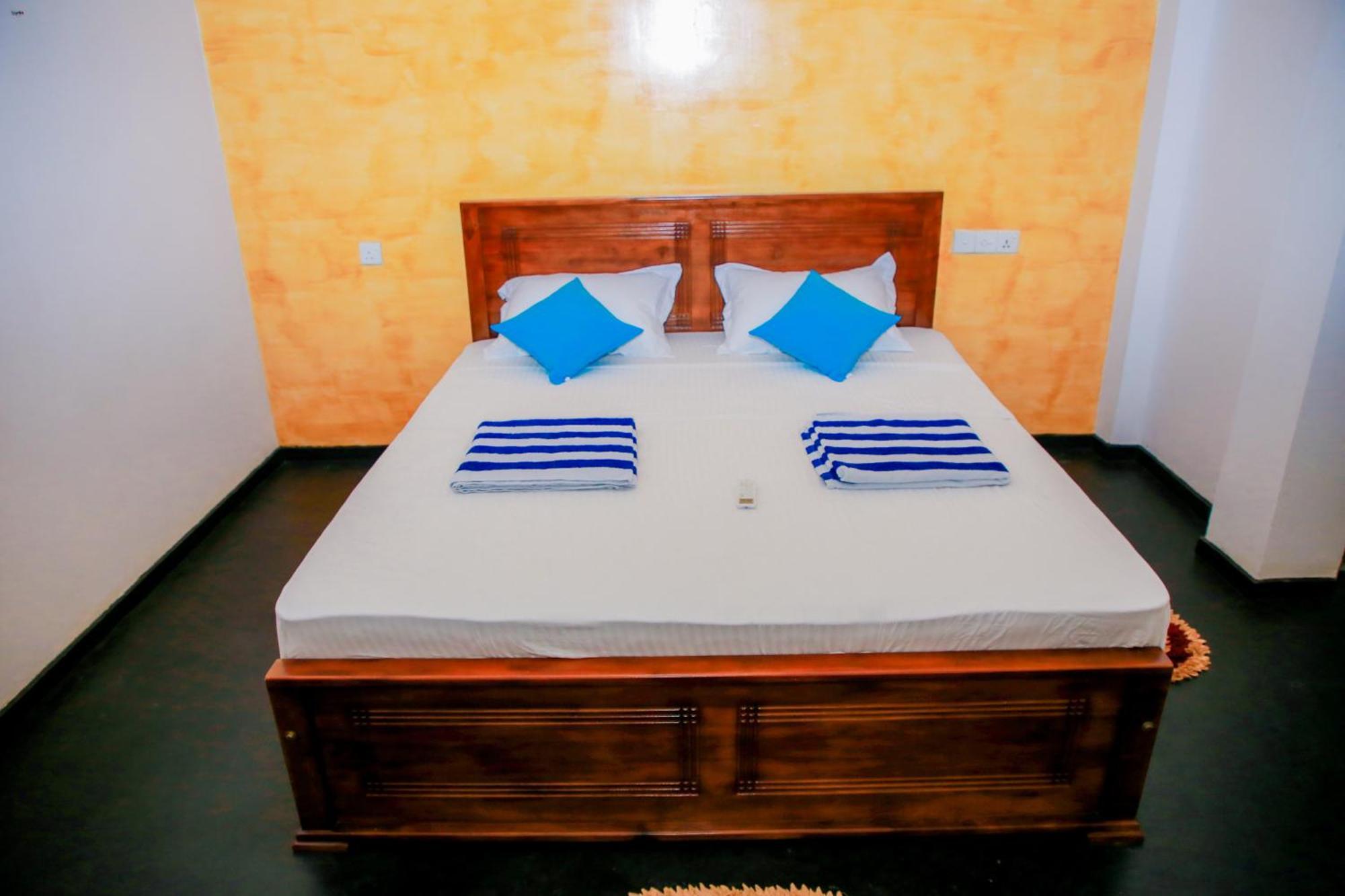 Leo Homestay Dikwella Extérieur photo